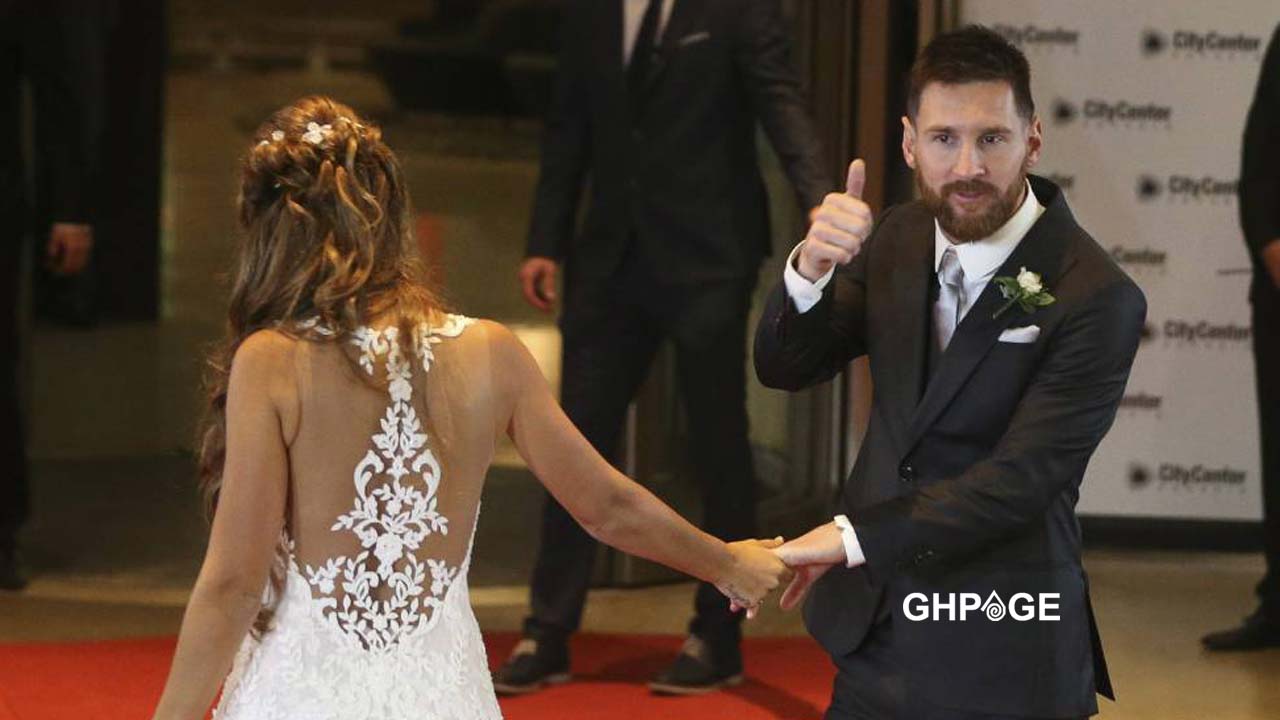 Lionel Messi Weds his fiancée Antonina Roccuzzo