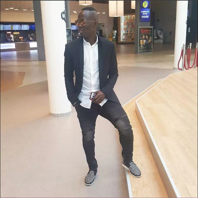 Luxurious Cars And Houses Owned By Agyemang Badu