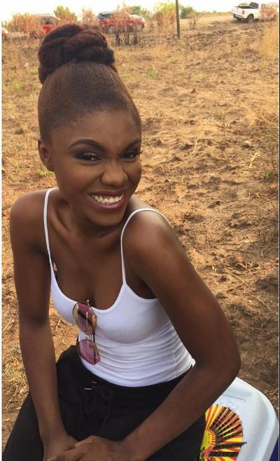  Is Musician Becca Really Bleaching? 