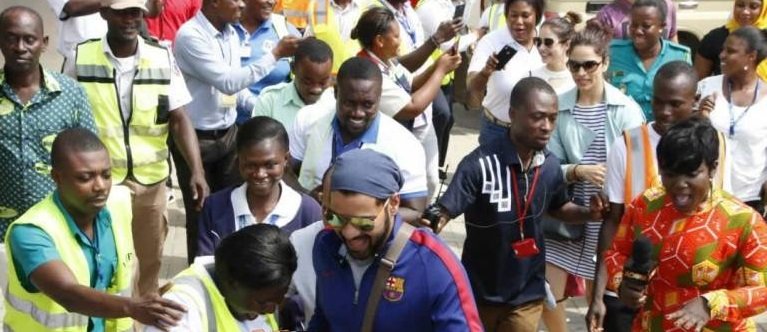 Kumkum Bhagya Stars Ghana airport crowd