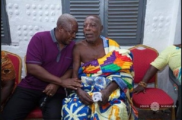 Ex-President Mahama Paid A Courtesy Visit To Actor Super OD