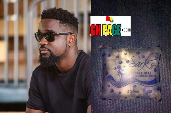 [PHOTO] - Is Sarkodie Starting A New Business?