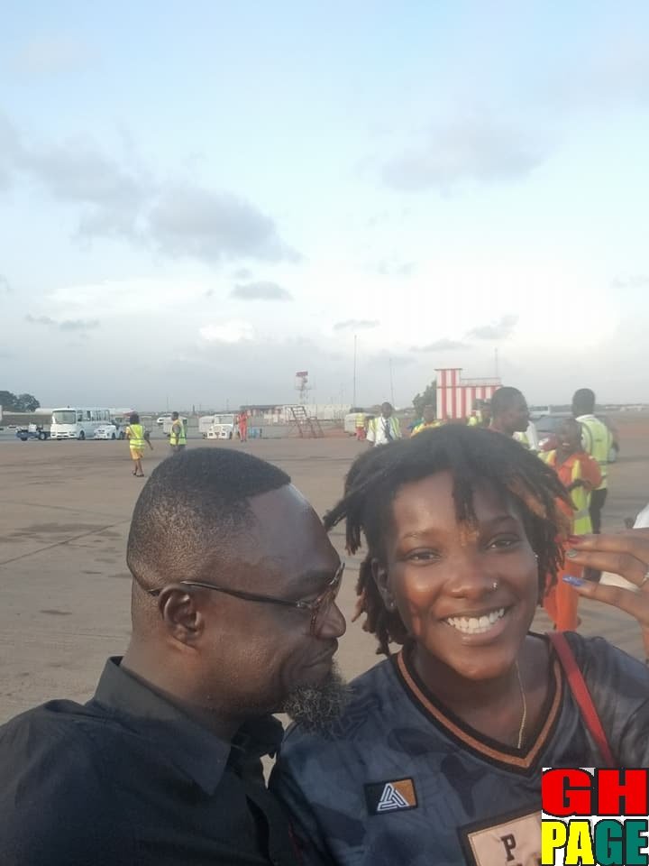 Countryman Songo finally meets Ebony Reigns (Photos)