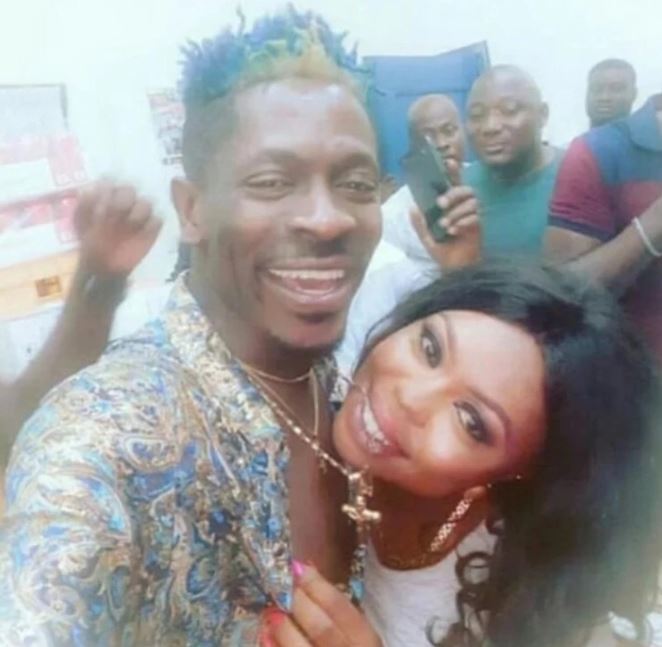 Afia Schwarzenegger is seen resting her head on Shatta Wale’s chest and it causes a stir on social media (Photo)