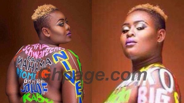 Ghanaian lady writes all the trending stories in 2017 on her N£ked body [Photos]
