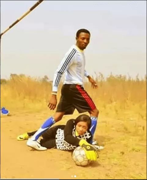 Couple In Football Uniforms As They Shoot Their Pre-Wedding Photos Went Viral