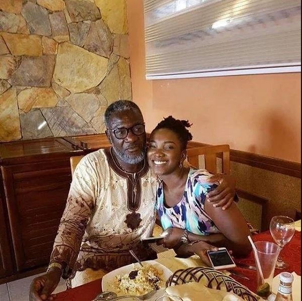 Here are 5 HeartBreaking Photos That Prove That Ebony Was Everything Her Dad Have In Life