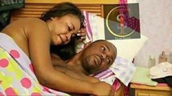 Photos: Adulterous Ghanaian Couple Get Stuck During S£X In The Volta Region