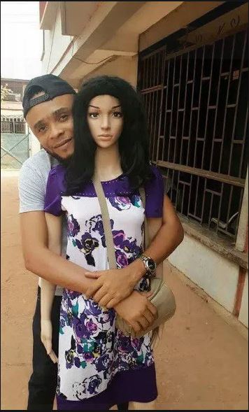 Man Kneels To Propose Marriage To His Mannequin Sex Doll