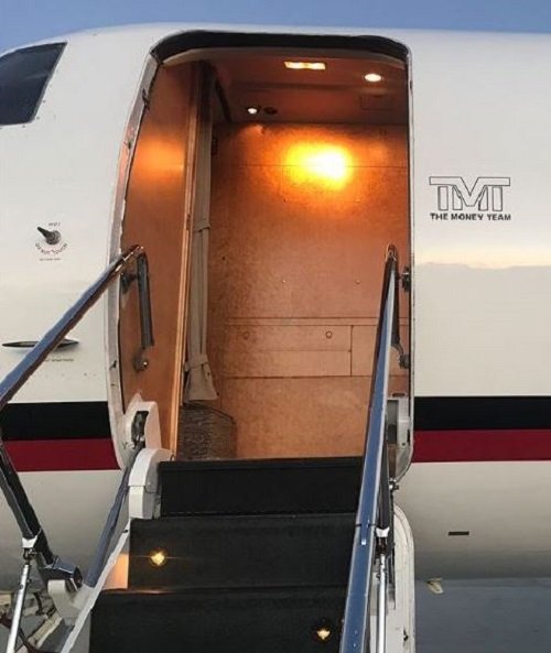 Photos: Floyd Mayweather gets a new jet and a diamond jewellery for his 41st birthday