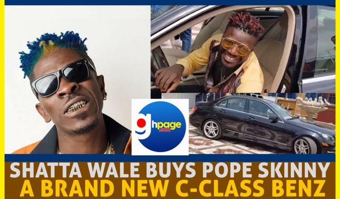 Shatta Wale dashes brand new Benz to Pope Skinny[Photos+Video]