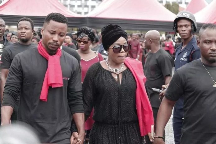 Exclusive photos from Ebony's funeral