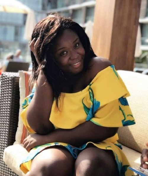 Fans cheer Maame Serwaa over her latest ‘no make-up photo’ and this could get Don Little jealous