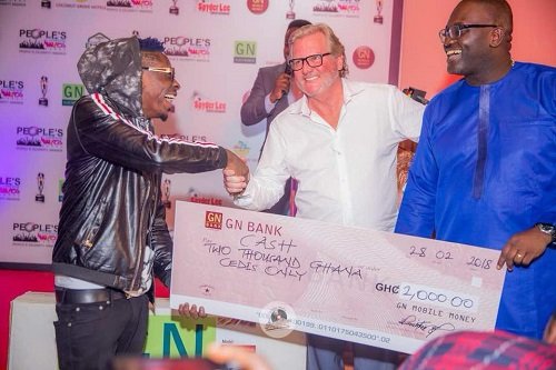 Video + Photo: Shatta Wale finally receives his Dodge Charger and cash prize from organizers of GN People’s Choice Awards