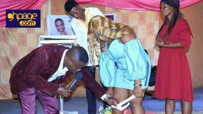 A Photo Of A Ghanaian Pastor Removing Pantie Of A Woman In Church Angers Social Media Users