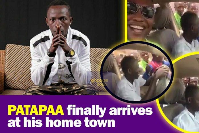 Massive Crowd Follows Patapaa At His Hometown (Video)