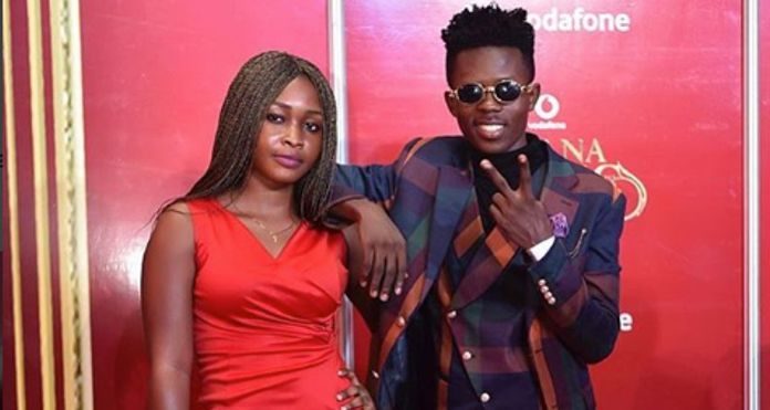 Rapper Strongman Makes Appearance on VGMA Red Carpet With Girlfriend