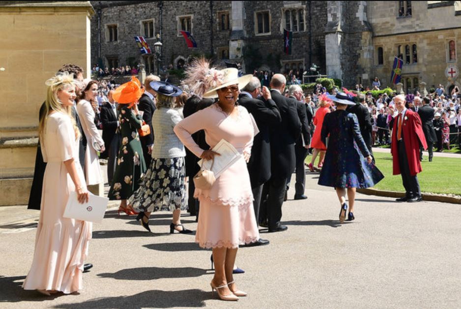 Oprah Winfrey's look at the Royal Wedding 2018 got people talking (Photos)