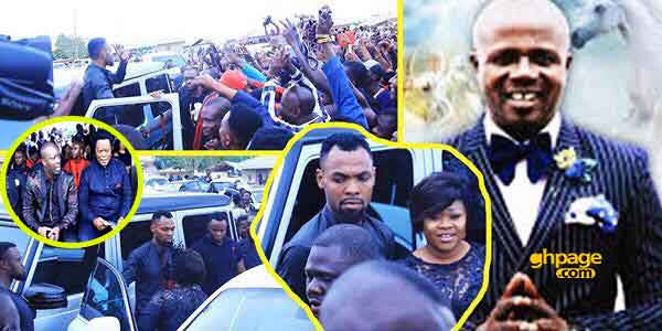How Rev Obofour and wife were welcomed at Prophet Katakyie Afrifa's funeral service