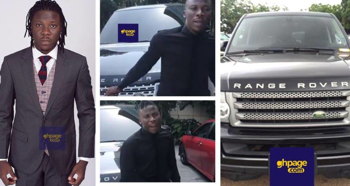Stonebwoy, until recently never showed the public he owned a Range Rover which made his arch-rival Shatta Wale tagged him as a poor artist who can’t even afford to buy cars for his friends.