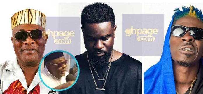 Willi Roi lashes out at Sarkodie for dissing Shatta Wale