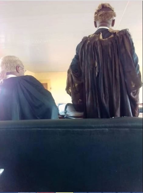 Photos of senior lawyer who wore torn 'robe and wig' to court causes stir online