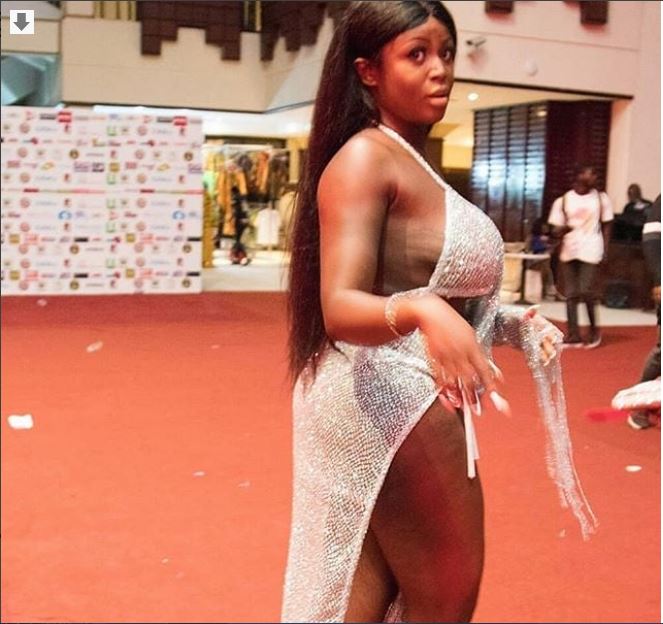 AFRIMA 2018: Nina Richie half-nak£d dress causes confusion on red-carpet