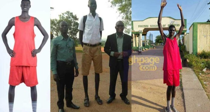More photos of the tallest man in Ghana from Swedru who is just 14ys old