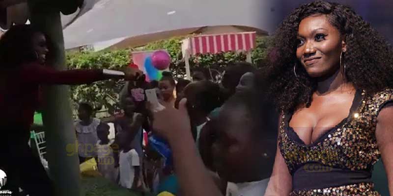Wendy Shay blasted on social media for performing explicit songs to kids