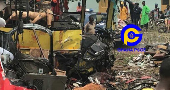 2 Dead in a new accident on Accra-Kumasi highway: Cargo car crashed into a truck carrying weed