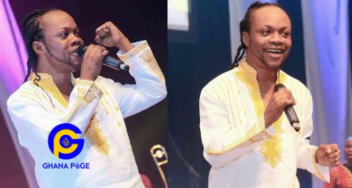 Daddy Lumba is the greatest Highlife musician in history but his poor stage performance needs to change-Fans declare