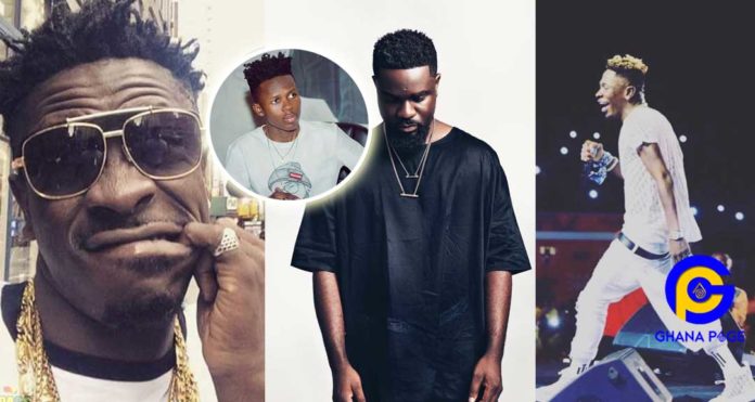 'N*gga you are broke'- Shatta Wale mocks Sarkodie after he failed to extend Strongman's contract