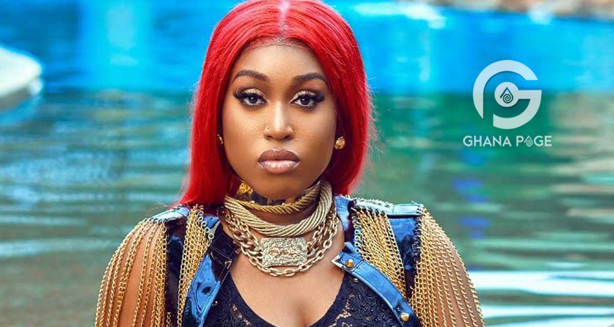 Bullet signs another Dancehall artist called Fantana who she sings like Ebony Reigns-Her first single is out