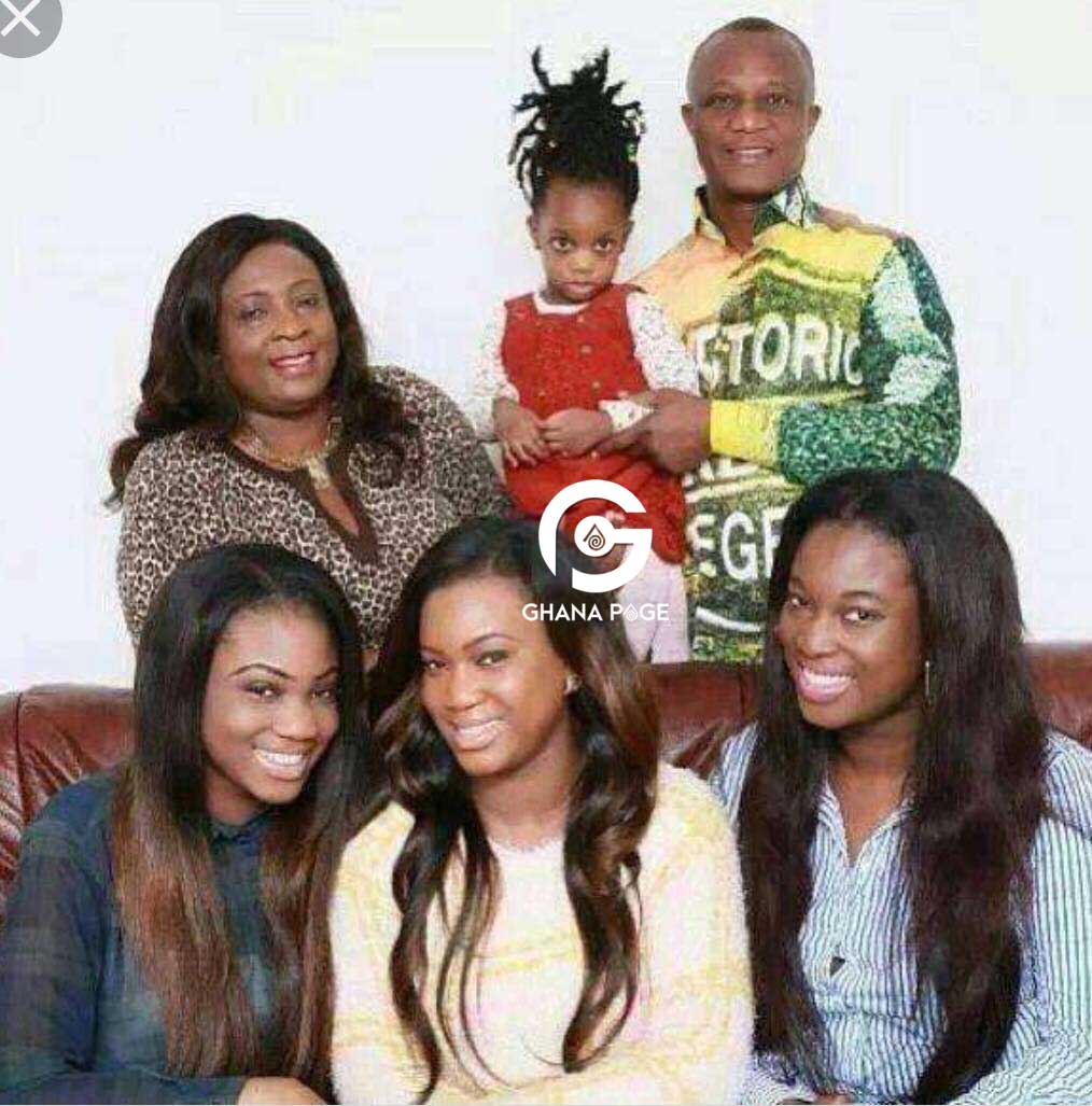 Photos: Meet Coach Kwesi Appiah's beautiful 3 daughters and super gorgeous wife based in UK