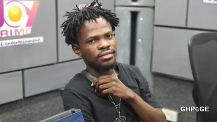 I don’t smoke weed but I mix it with Waakye – Fameye