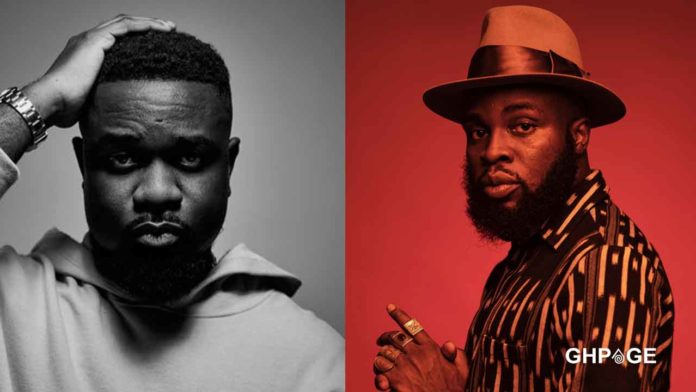 Sarkodie-advises-fans-who-are-weighing-his-bars-against-M.anifest-on-‘Brown-Paper-Bag