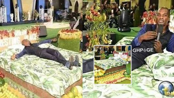 Pastor enacts the things he saw at heaven in his church after bringing photos to prove his claims