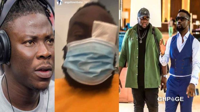 Stonebwoy reportedly beats ups Sarkodie’s manager