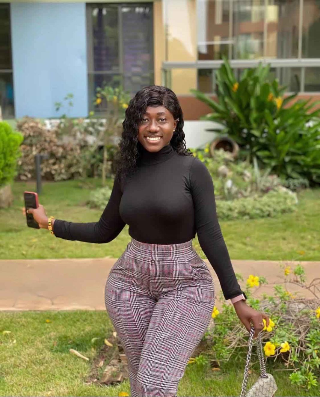 Hajia Bintu breaks the with new stunning photos GhPage