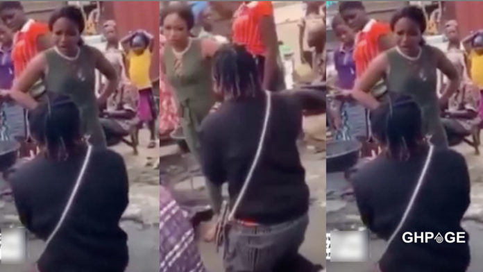 Lady angry with her boyfriend for proposing to her in the market