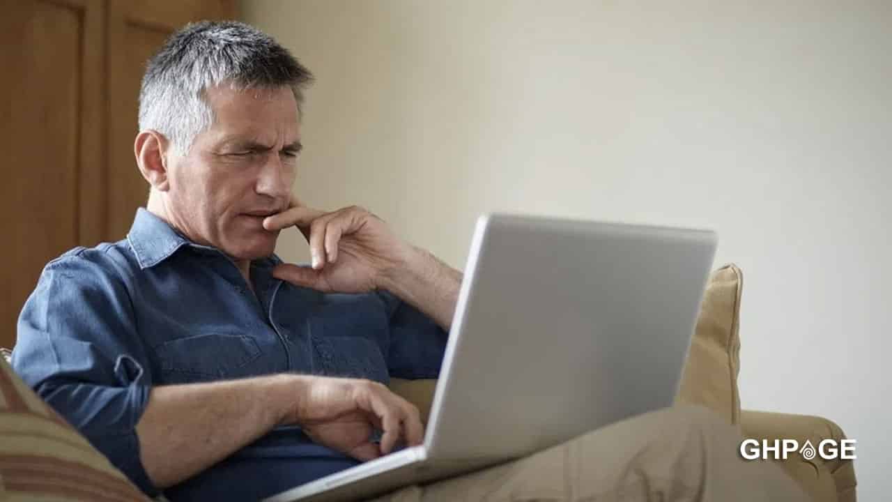 Christian Watching Porn - Survey shows that 50% of people who watch porn are Christian men - GhPage