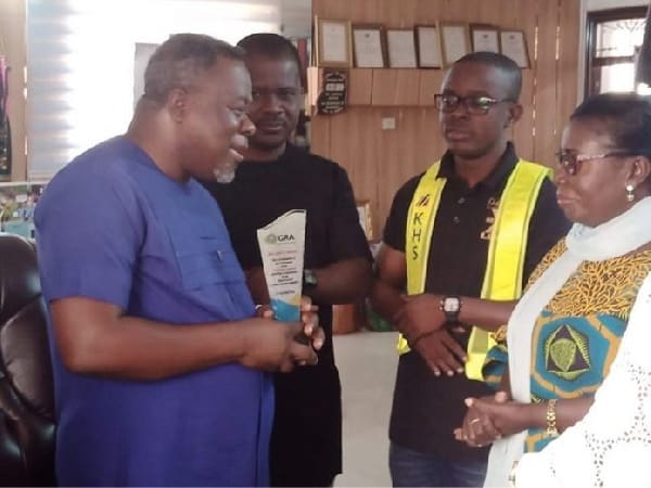 GRA awards Dr. Kwaku Oteng as ‘Best Excise Taxpayer’ after Captain Smart saga