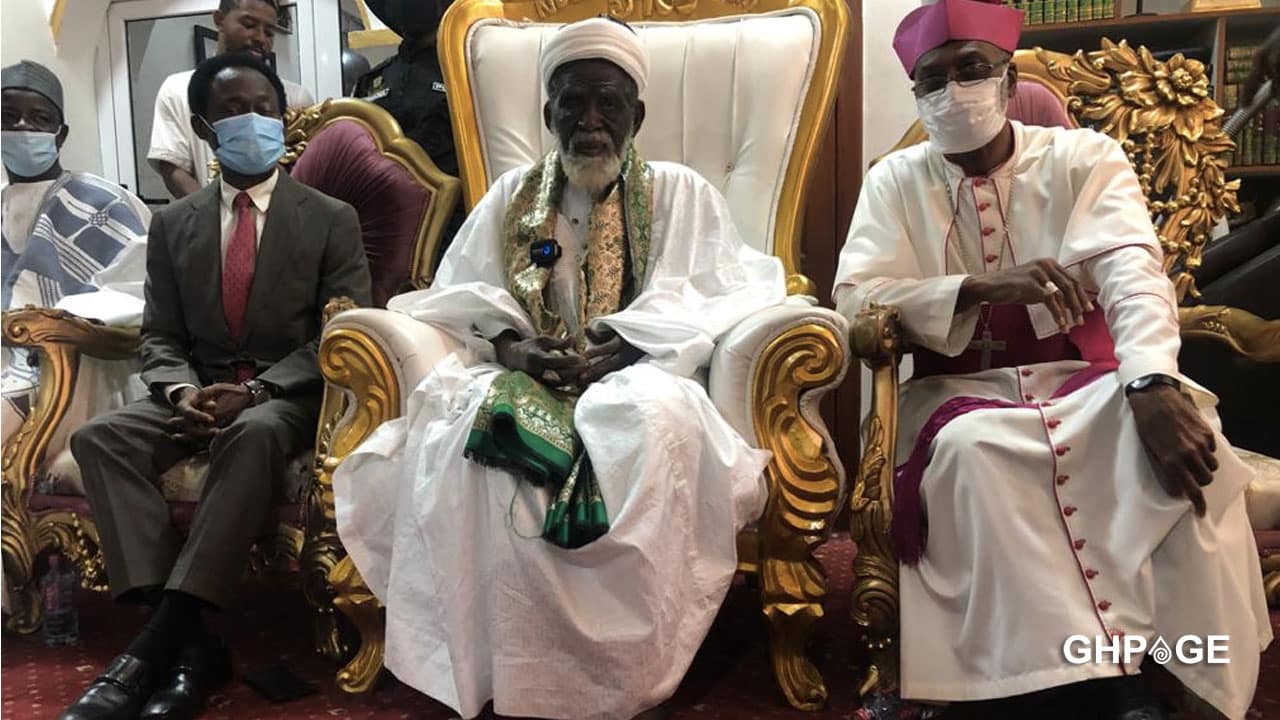 I wasn't forced to donate for the building of the cathedral - Chief Imam