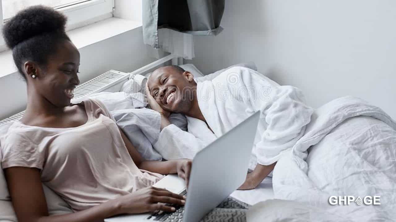 Young guys are sleeping with married women by using juju - Lady