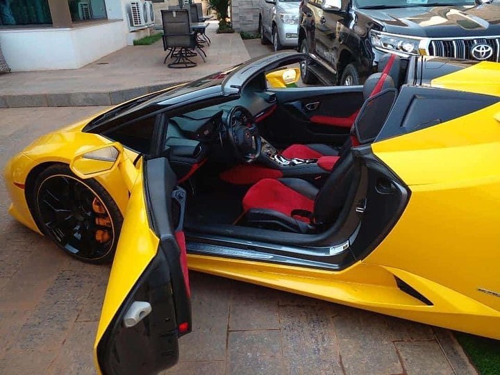 Money no be problem: Hassan Ayariga buys a Lamborghini worth over 24 billion old cedis (photos)