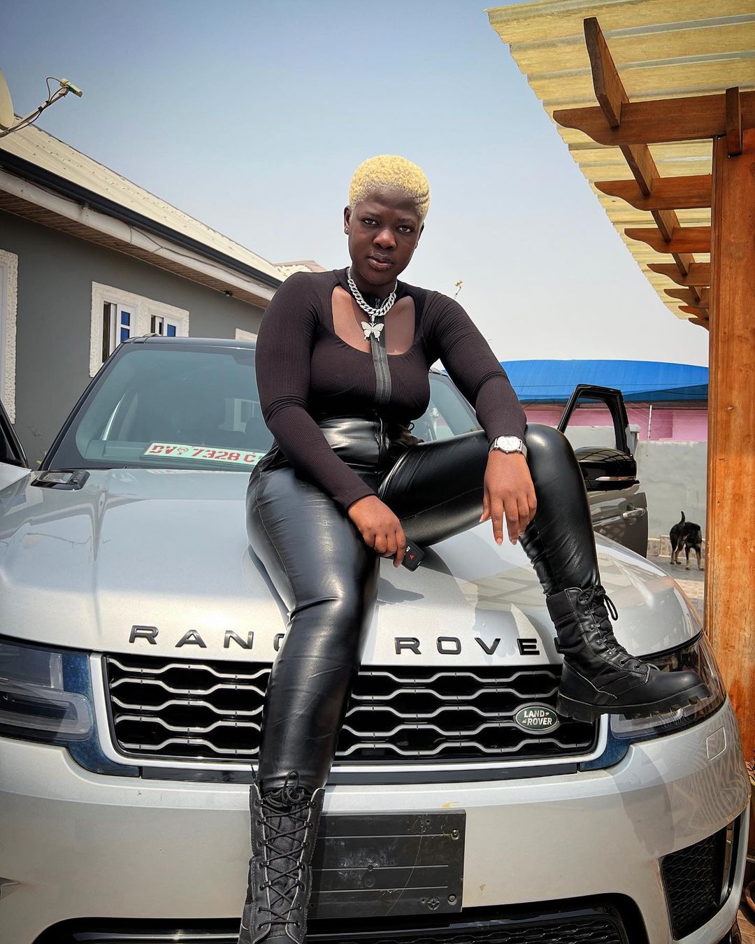 TikTok celebrity, Asantewaa flaunts her newly acquired Range Rover (photo)