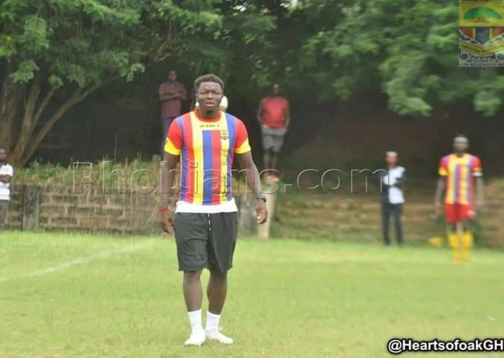 Sulley Muntari joins Accra Hearts of Oak on a 1-year deal