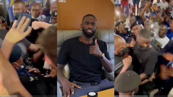 Chelsea star Antonio Rudiger mobbed on his official visit to home country Sierra Leone 