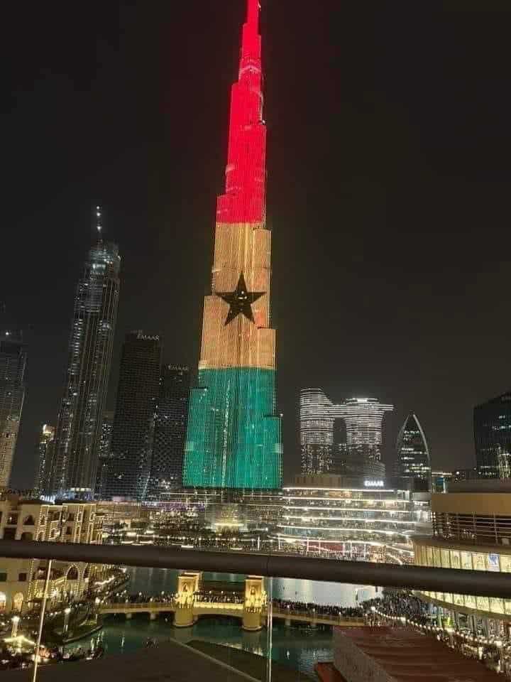 FNWYXx_XoA8MheR-1 Ghana reportedly paid a hefty $68K to Dubai for Burj Khalifa to be illuminated in Ghana colors