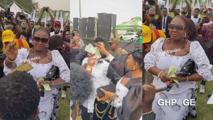 Tracey Boakye and Diamond Appiah spray cash at Afia Schwar's father's funeral